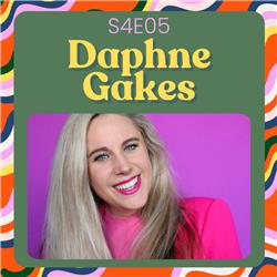 S4E5 - NEGENMAANDENSPECIAL Daphne Gakes