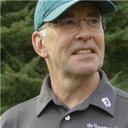 Aflevering 44Romeo / Manager golfbaan de Voortwisch in Winterswijk / luitenant-kolonel BD Pieter Lammerts van Bueren