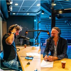 Afl. 1 - Hendrik Jan en Albert over hun roots, streektaal, hun favoriete songs in de streektaal en deze podcastserie