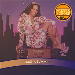 E67 - Donna Summer, de koningin van de disco. 